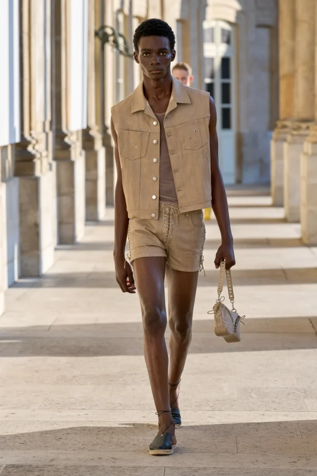 00024-ludovic-de-saint-sernin-spring-2024-menswear-credit-gorunway