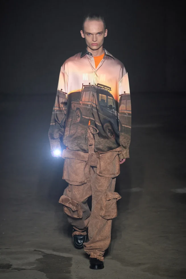00024-msgm-spring-2024-menswear-credit-gorunway