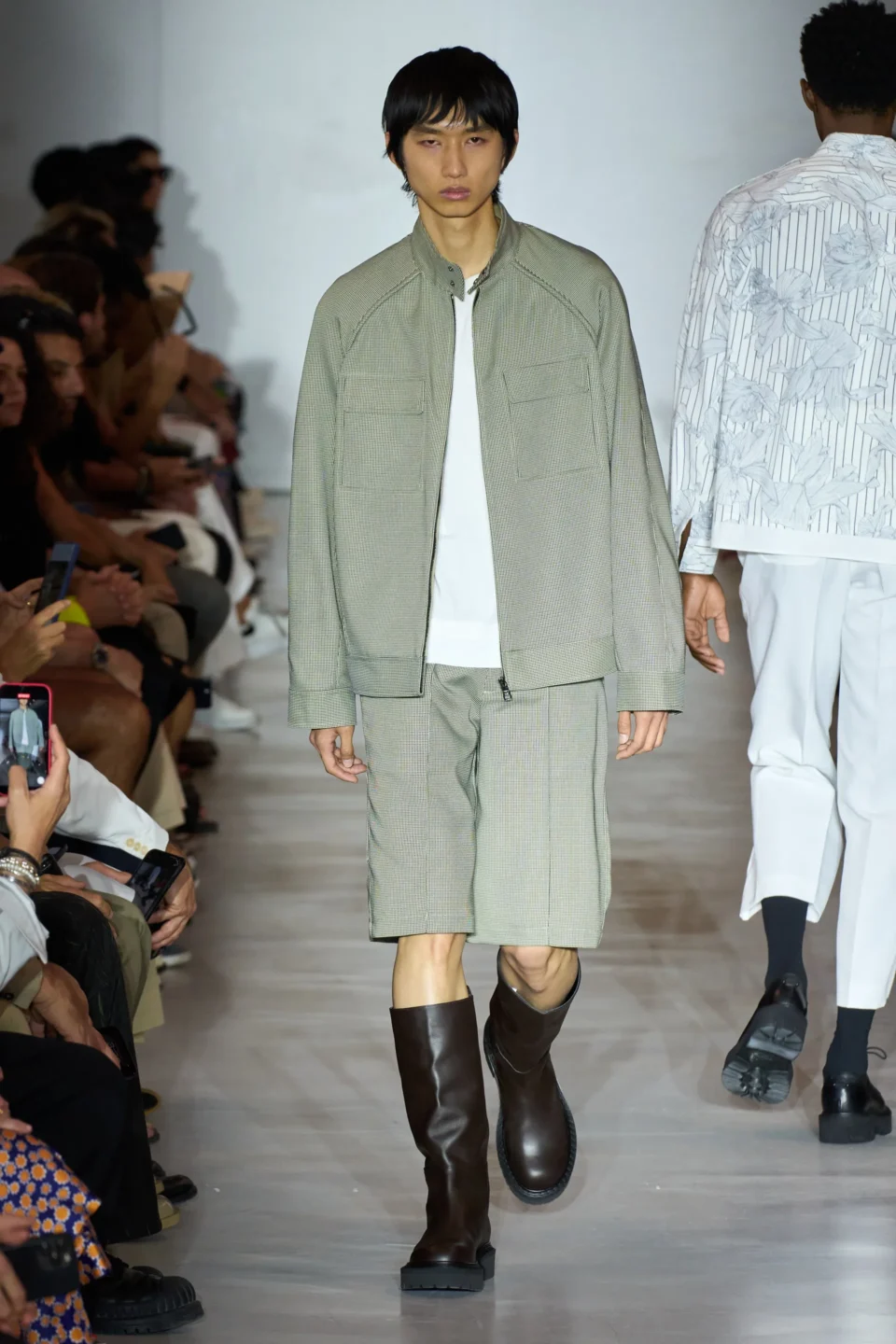 00026-neil-barrett-spring-2024-menswear-credit-gorunway