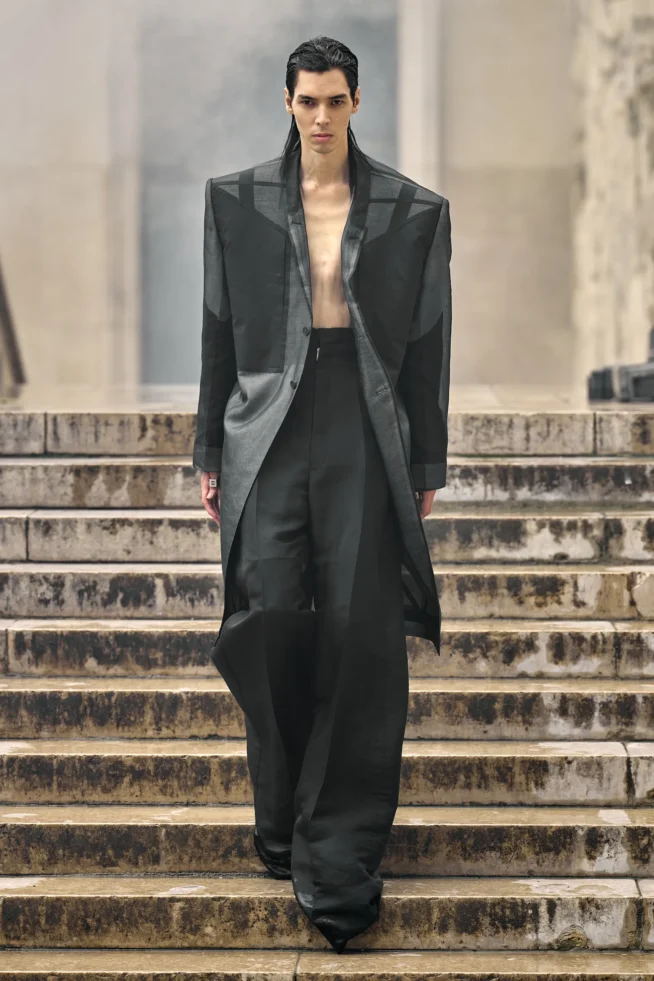 00027-rick-owens-spring-2024-menswear-credit-gorunway