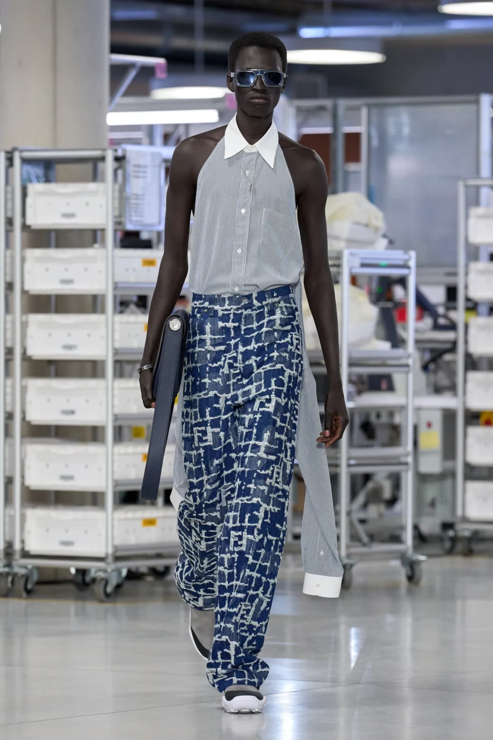 00030-fendi-spring-2024-menswear-credit-gorunway