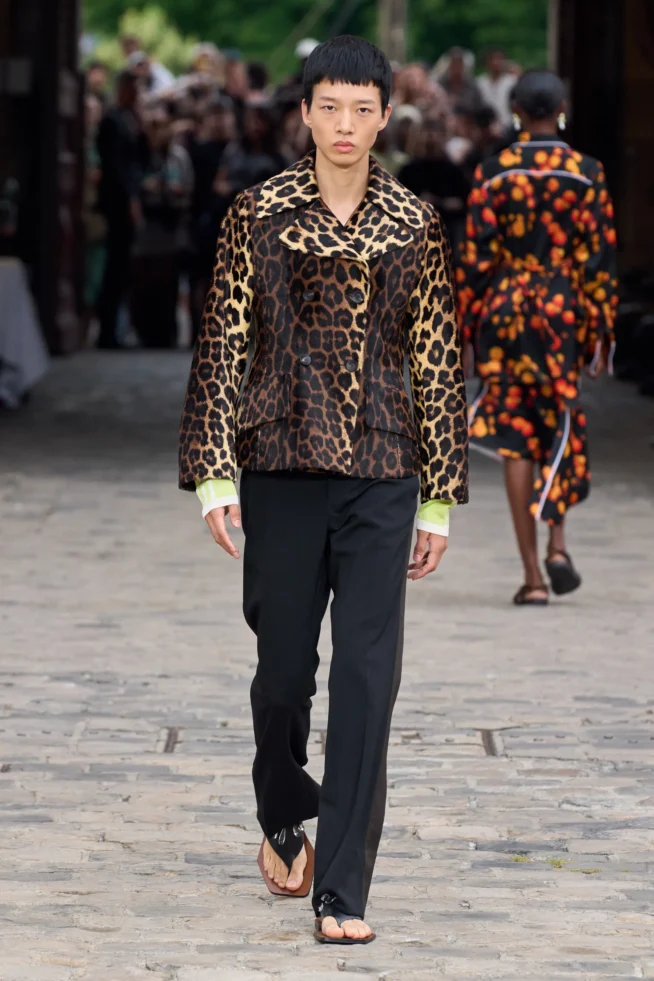 00030-wales-bonner-spring-2024-menswear-credit-gorunway
