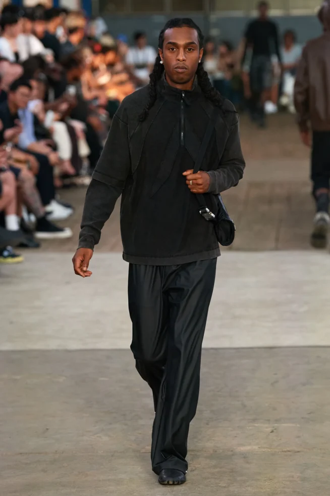 00032-1017-alyx-9sm-spring-2024-menswear-credit-gorunway