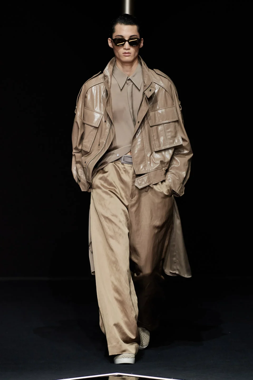 00036-emporio-armani-spring-2024-menswear-credit-gorunway