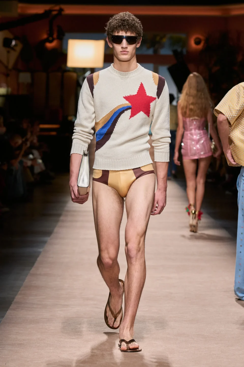 00037-dsquared2-spring-2024-menswear-credit-gorunway