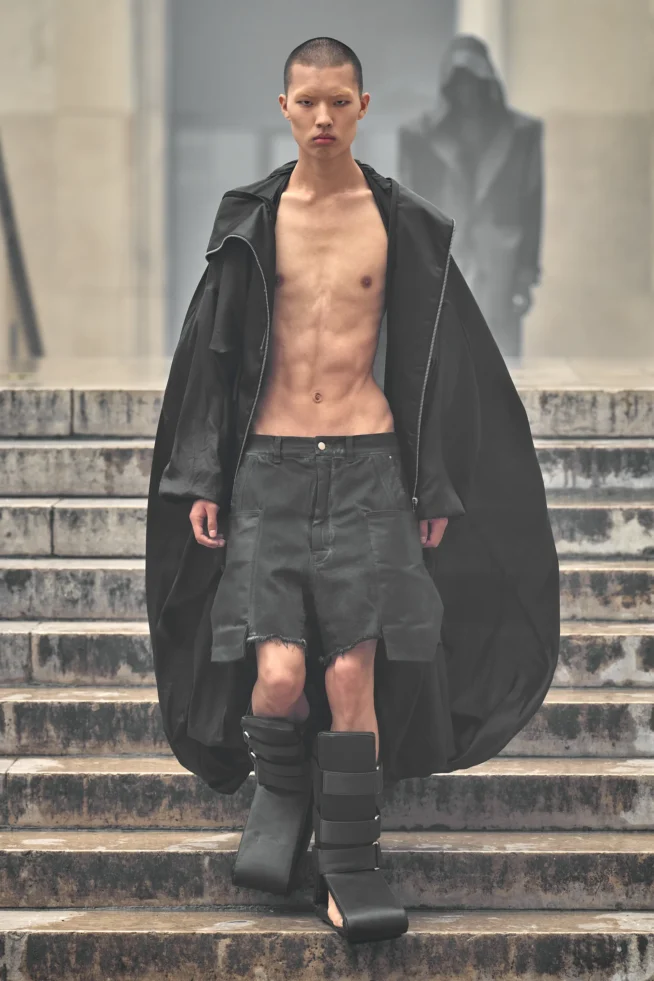 00039-rick-owens-spring-2024-menswear-credit-gorunway