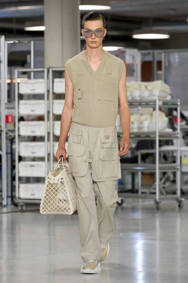 00040-fendi-spring-2024-menswear-credit-gorunway