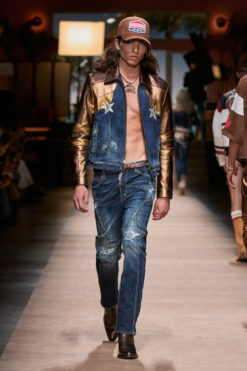 00041-dsquared2-spring-2024-menswear-credit-gorunway