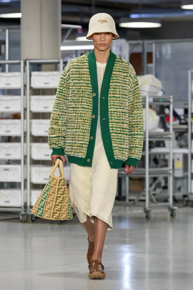 00043-fendi-spring-2024-menswear-credit-gorunway