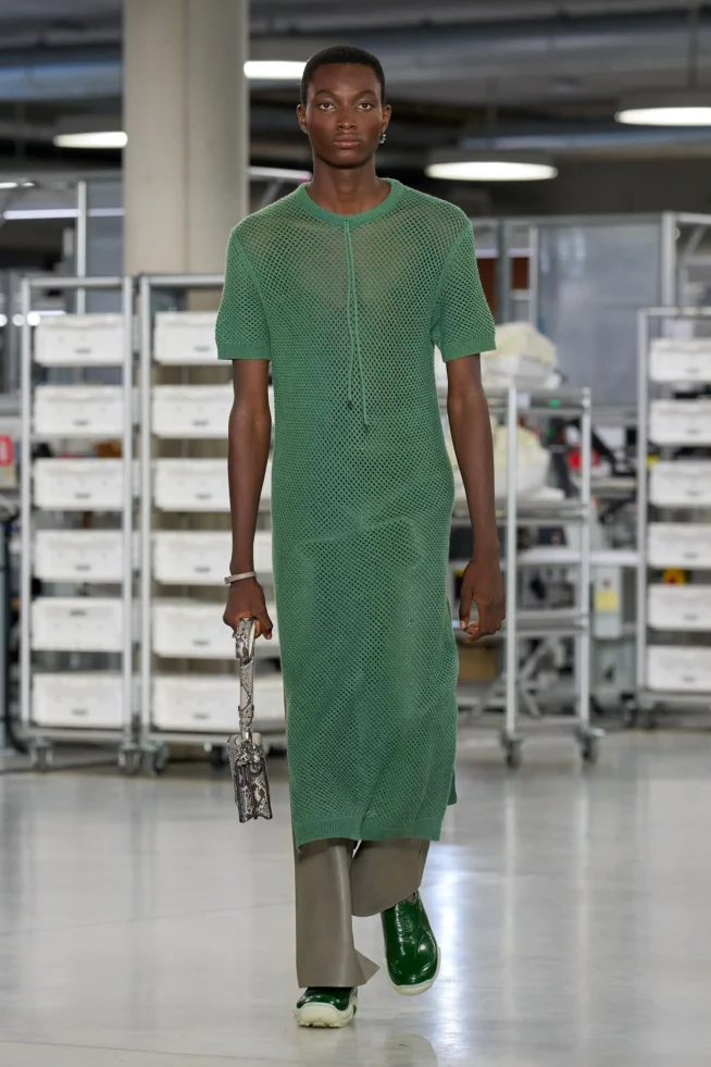 00044-fendi-spring-2024-menswear-credit-gorunway