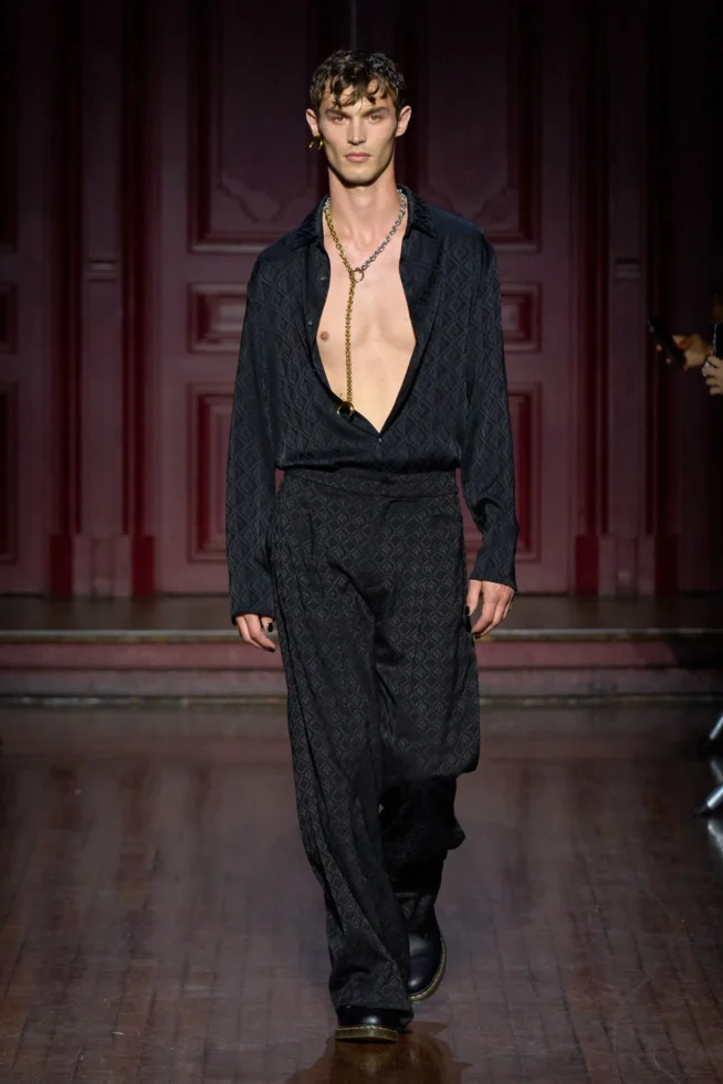 00045-marine-serre-spring-2024-menswear-credit-gorunway