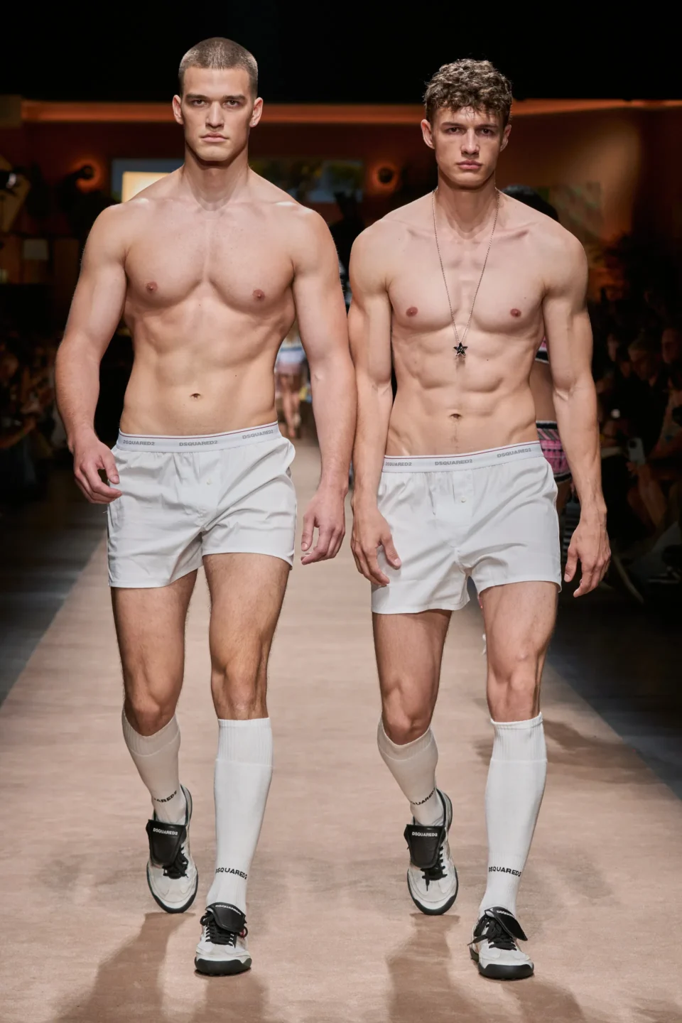00046-dsquared2-spring-2024-menswear-credit-gorunway