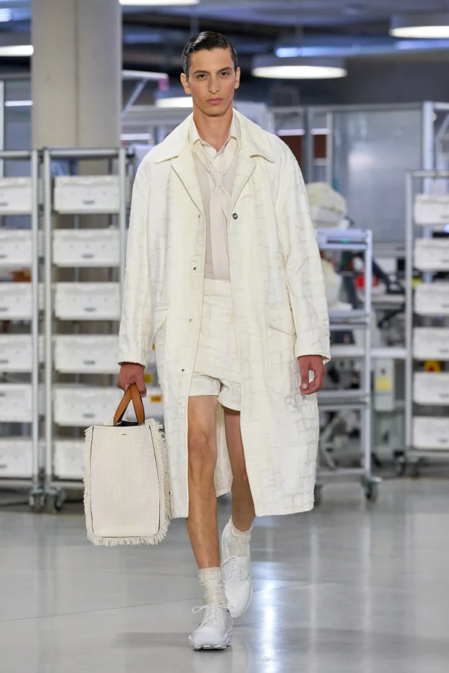00047-fendi-spring-2024-menswear-credit-gorunway