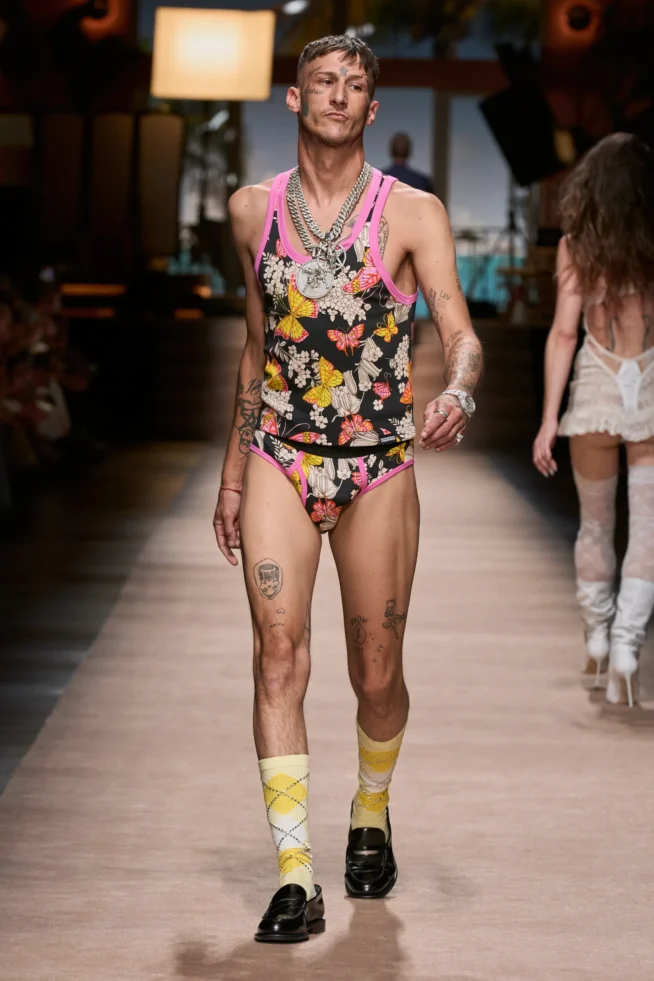 00049-dsquared2-spring-2024-menswear-credit-gorunway