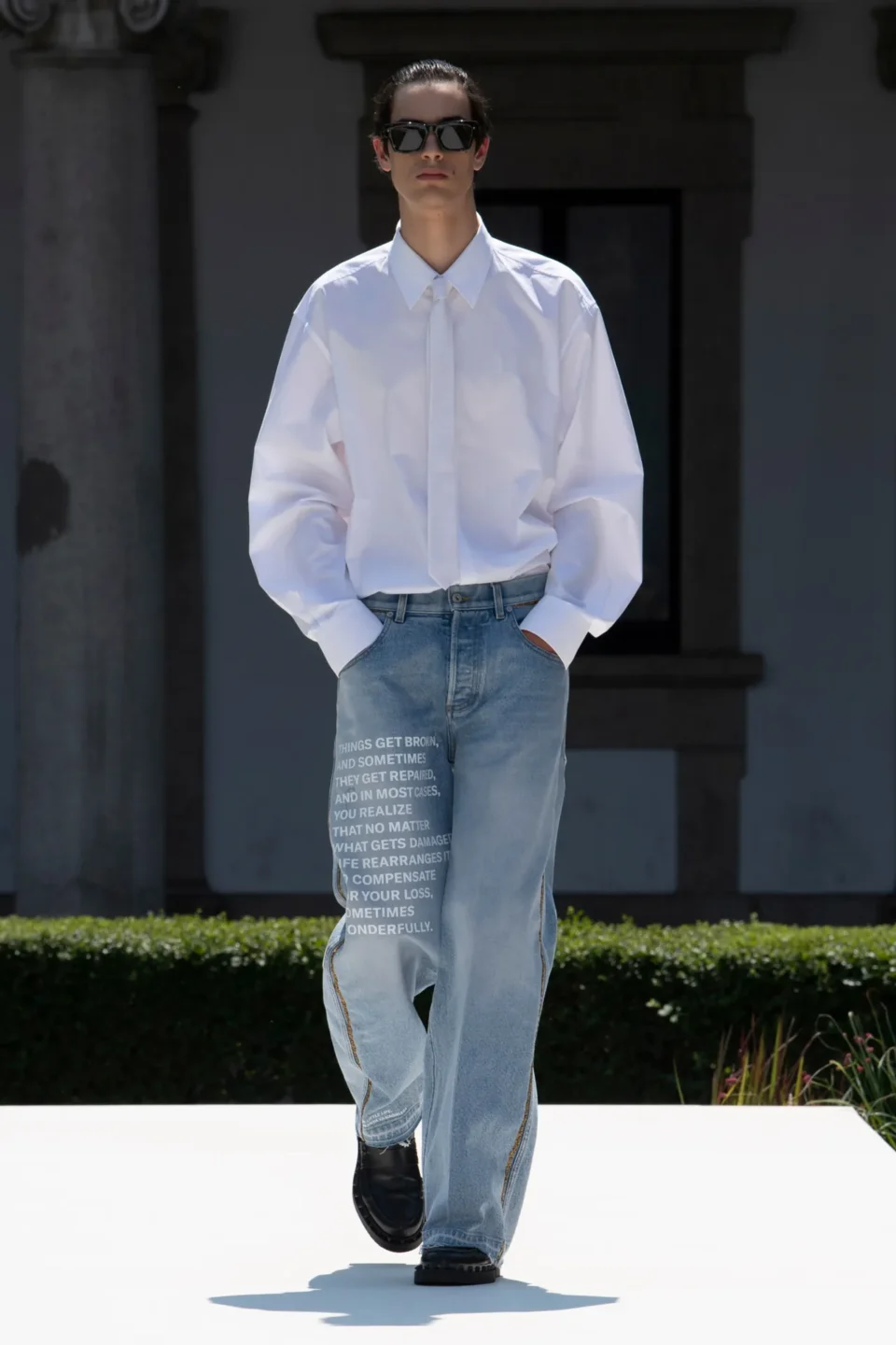 00053-valentino-spring-2024-menswear-credit-brand