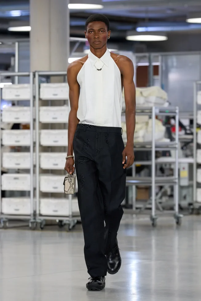 00054-fendi-spring-2024-menswear-credit-gorunway
