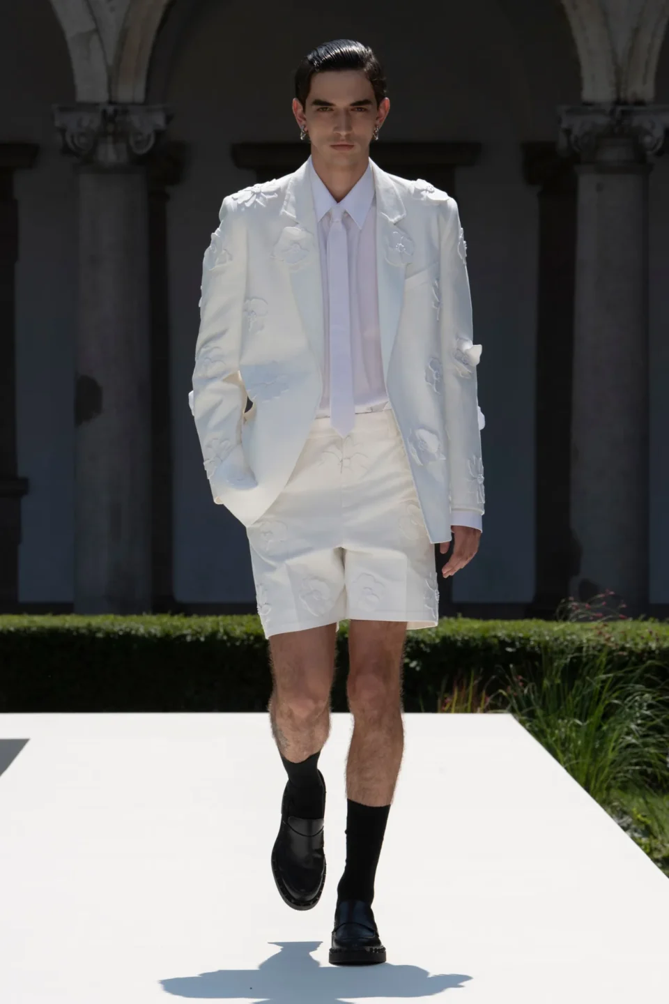 00056-valentino-spring-2024-menswear-credit-brand