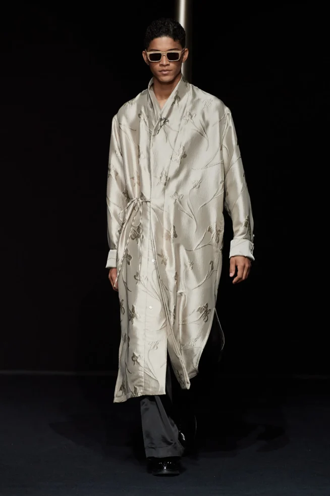 00057-emporio-armani-spring-2024-menswear-credit-gorunway