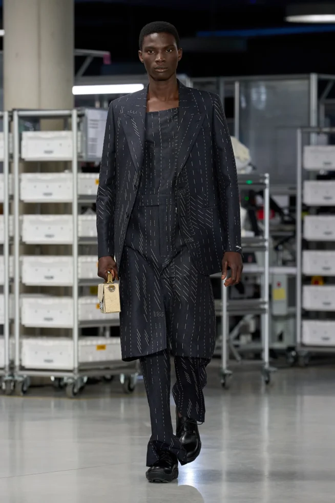 00057-fendi-spring-2024-menswear-credit-gorunway