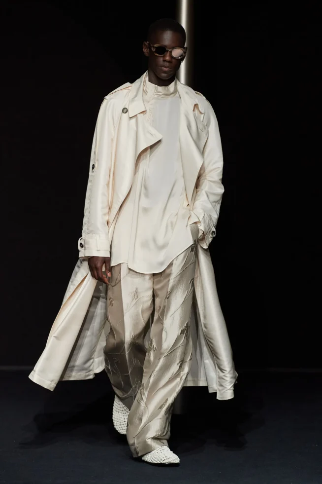 00074-emporio-armani-spring-2024-menswear-credit-gorunway