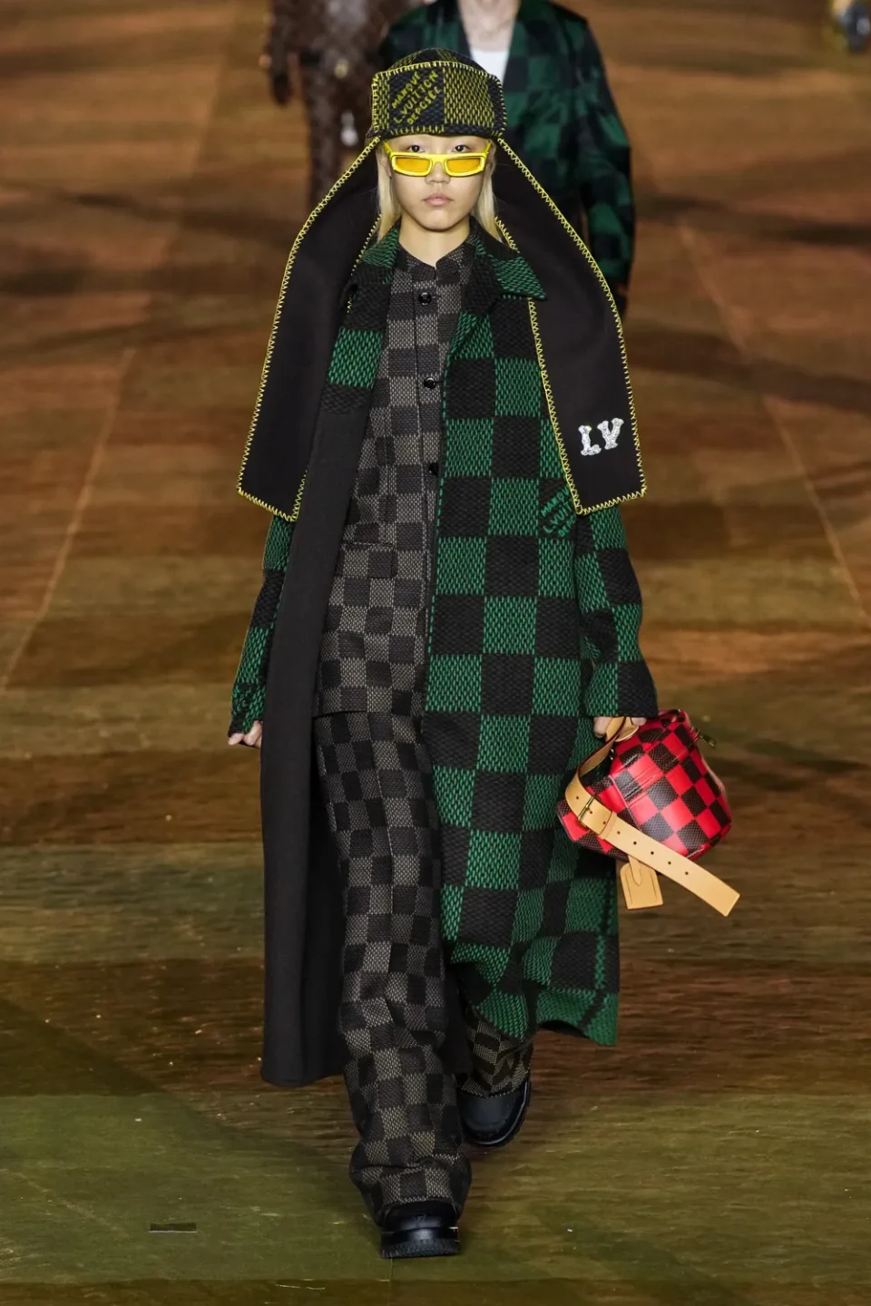 DAN00583