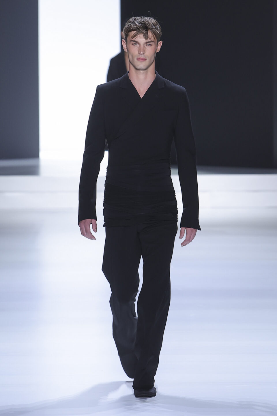 DG_Men's_FashionShow_SS24_Runway (1)