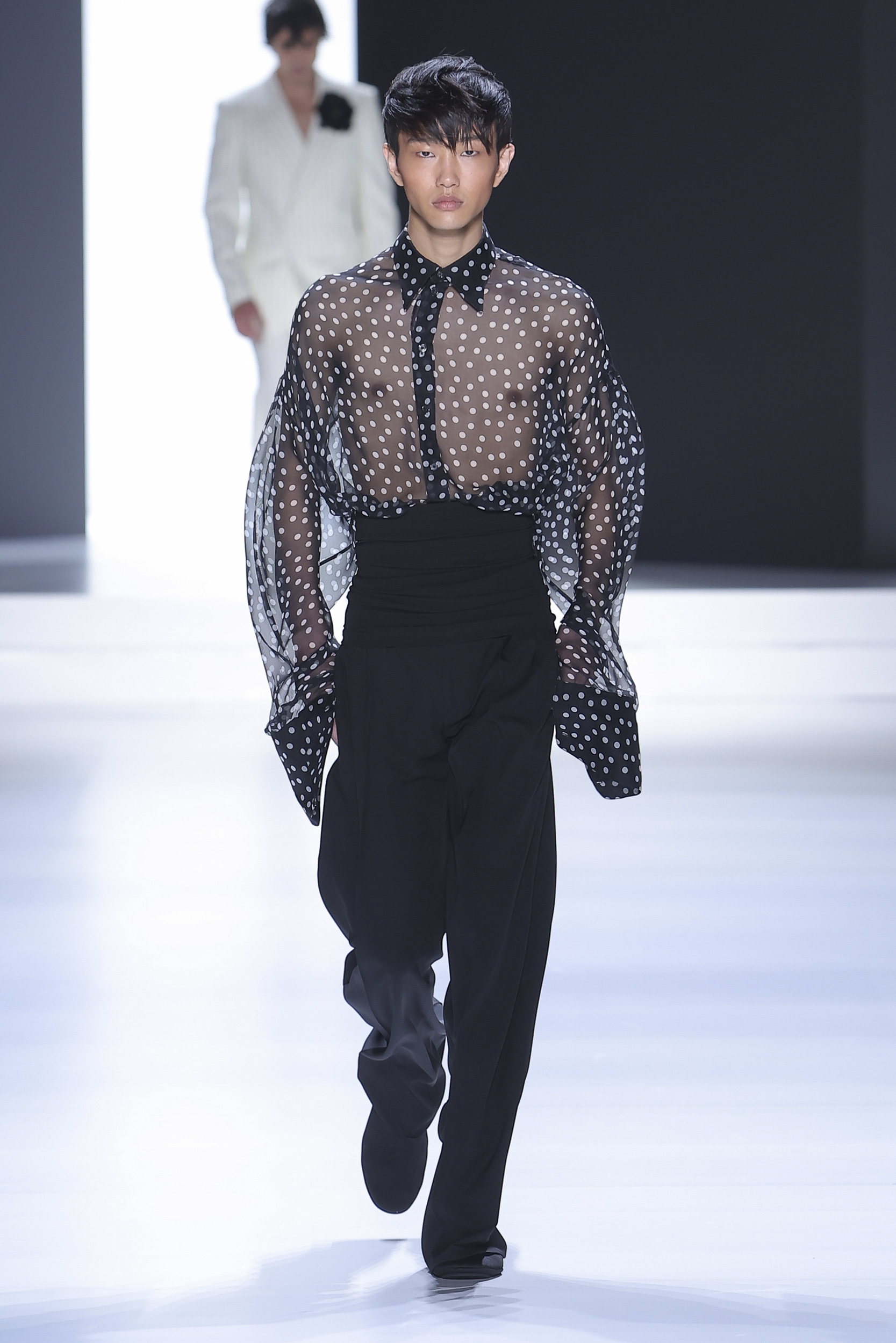 DG_Men's_FashionShow_SS24_Runway (11)
