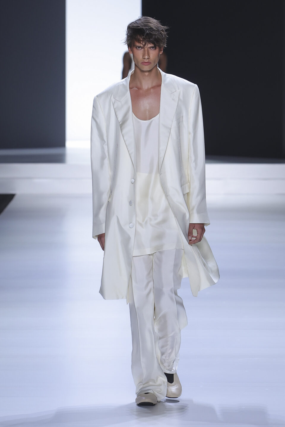 DG_Men's_FashionShow_SS24_Runway (14)