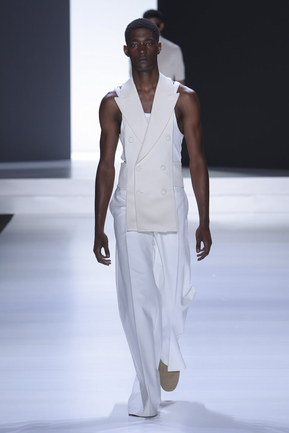 DG_Men's_FashionShow_SS24_Runway (15)