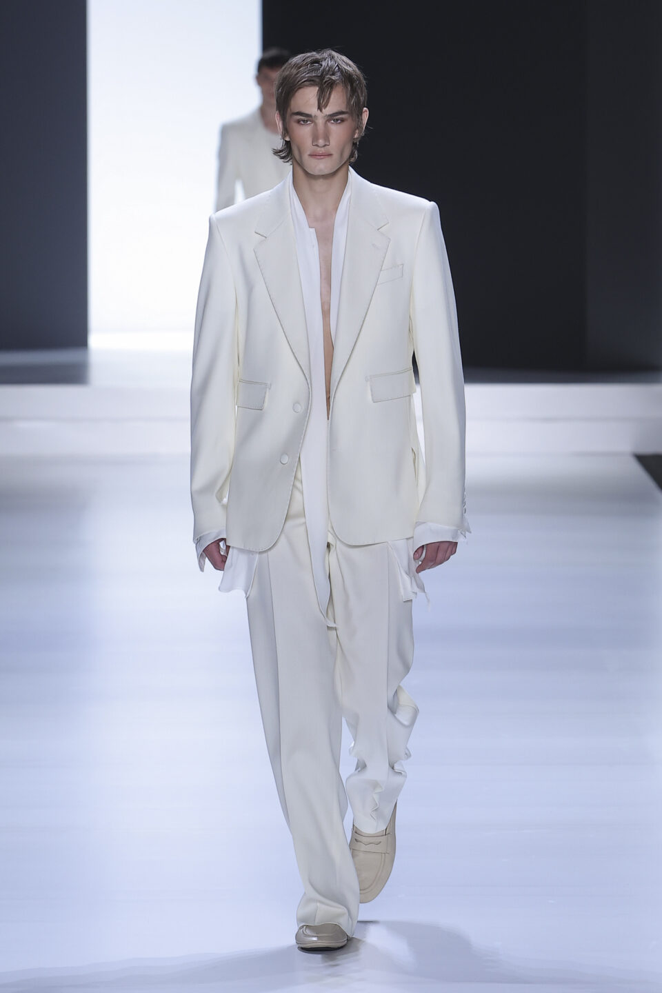 DG_Men's_FashionShow_SS24_Runway (24)