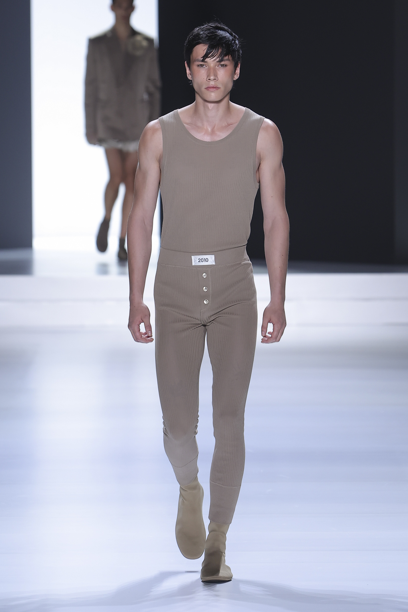 DG_Men's_FashionShow_SS24_Runway (31)