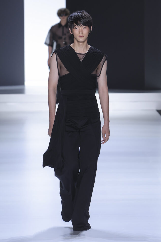 DG_Men's_FashionShow_SS24_Runway (4)