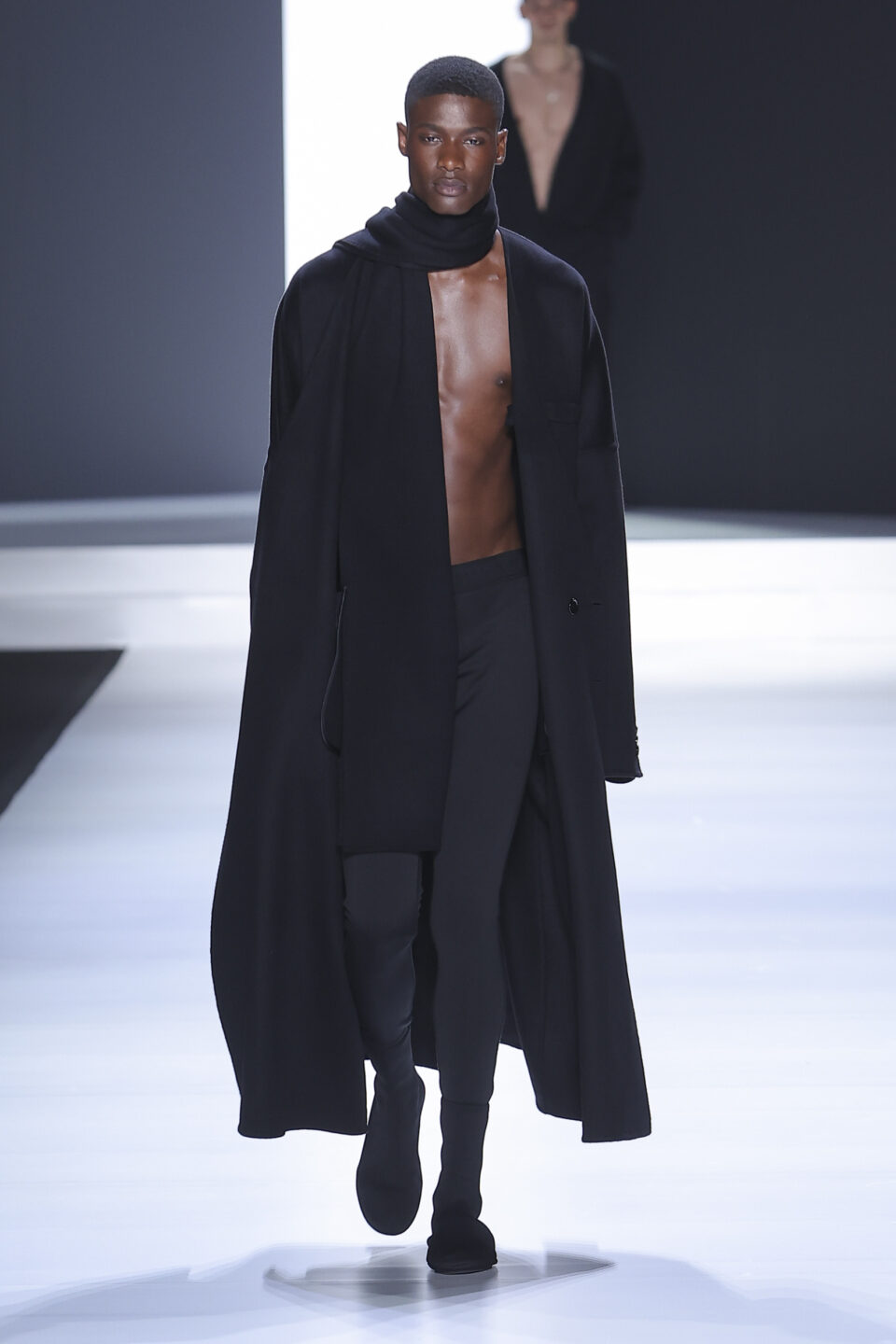 DG_Men's_FashionShow_SS24_Runway (6)