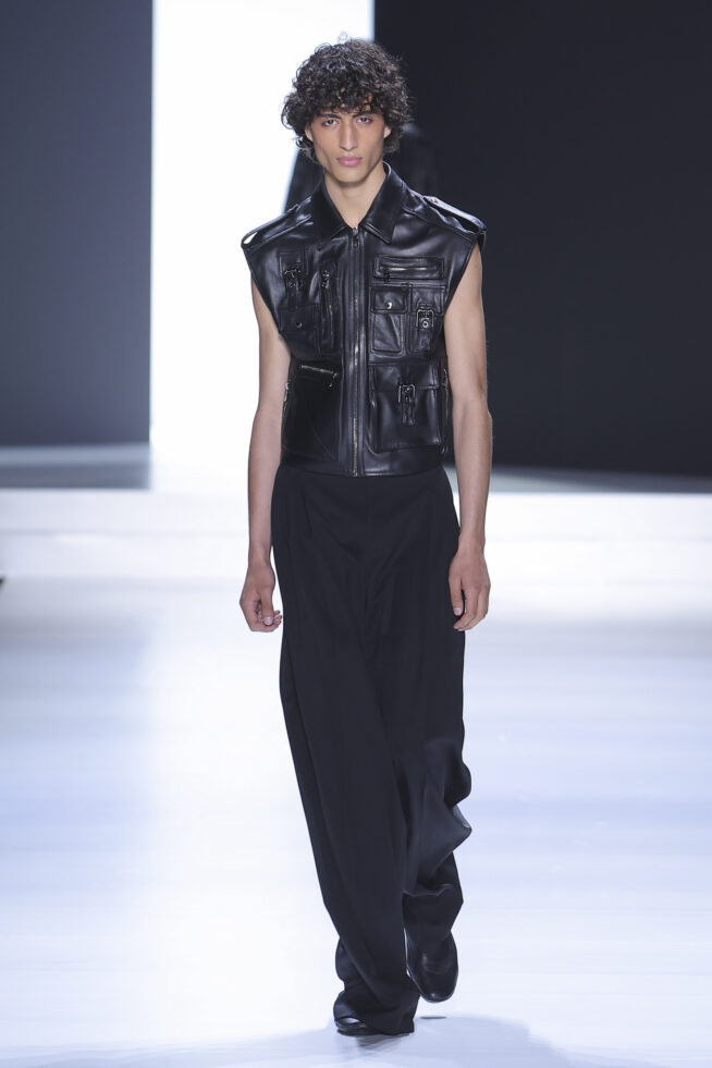 DG_Men's_FashionShow_SS24_Runway (65)