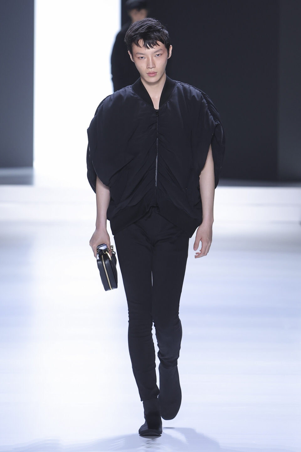 DG_Men's_FashionShow_SS24_Runway (69)