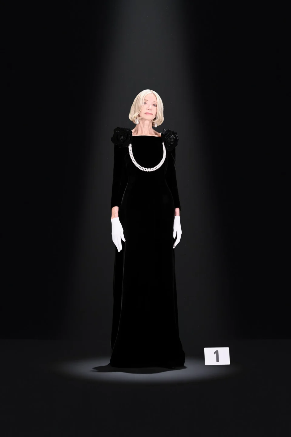 00001-balenciaga-fall-2023-couture-credit-gorunway