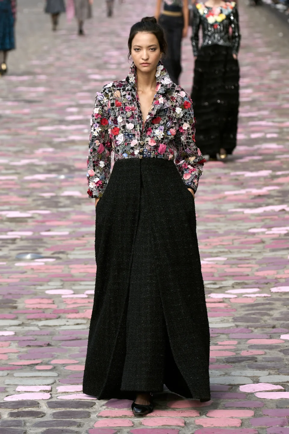 00031-chanel-fall-2023-couture-credit-gorunway