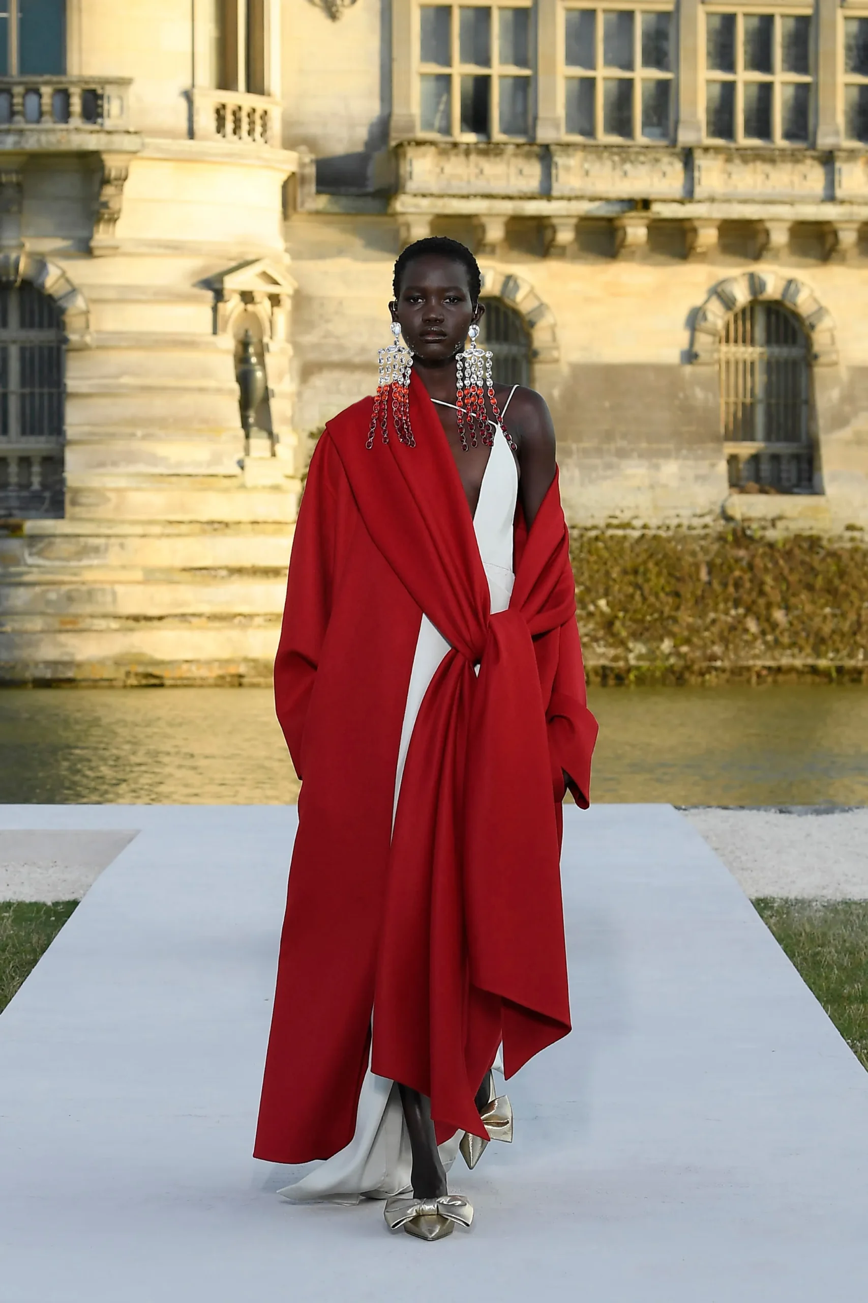 00033-valentino-fall-2023-couture-credit-brand
