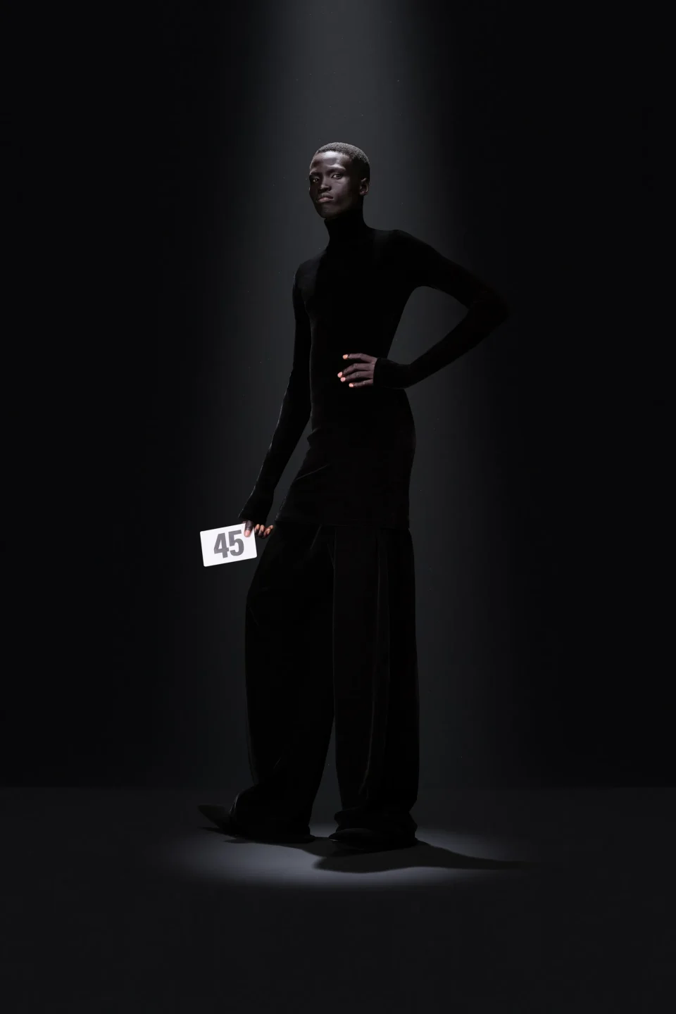 00045-balenciaga-fall-2023-couture-credit-gorunway