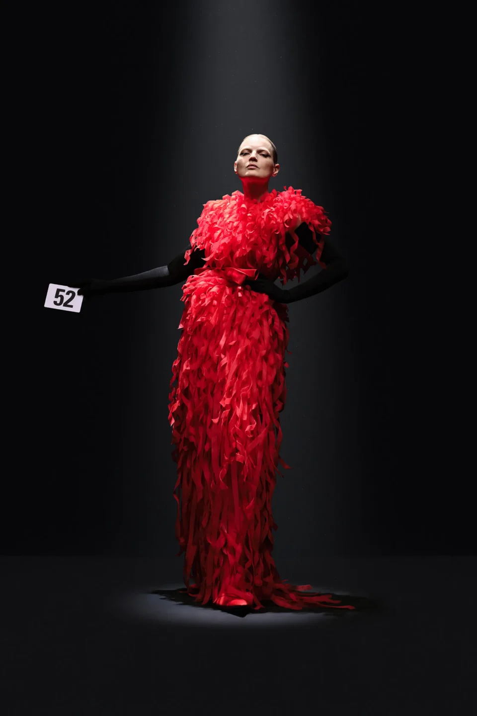 00052-balenciaga-fall-2023-couture-credit-gorunway