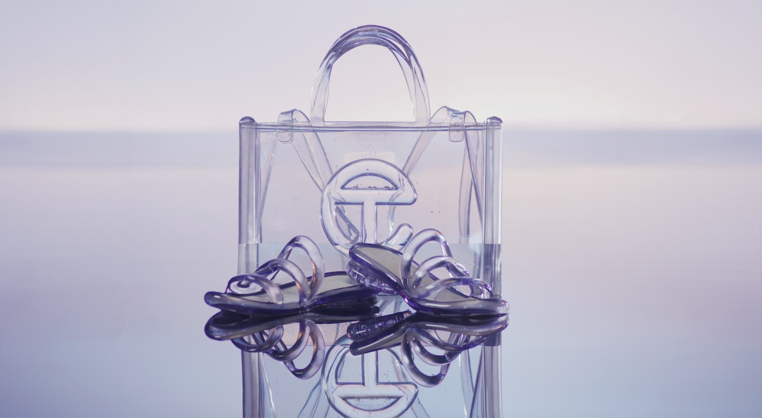 Telfar x Melissa: conheça a desejada collab