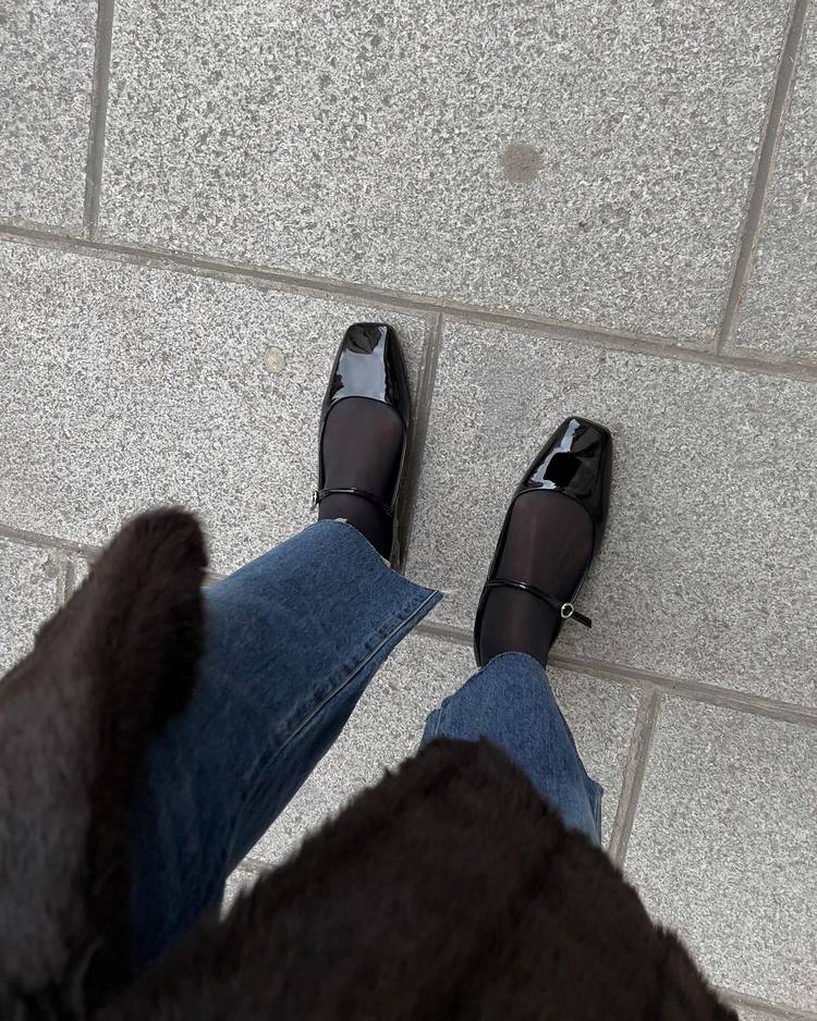 Sapatos Mary Jane ressurgem como nova obsessão de celebridades
