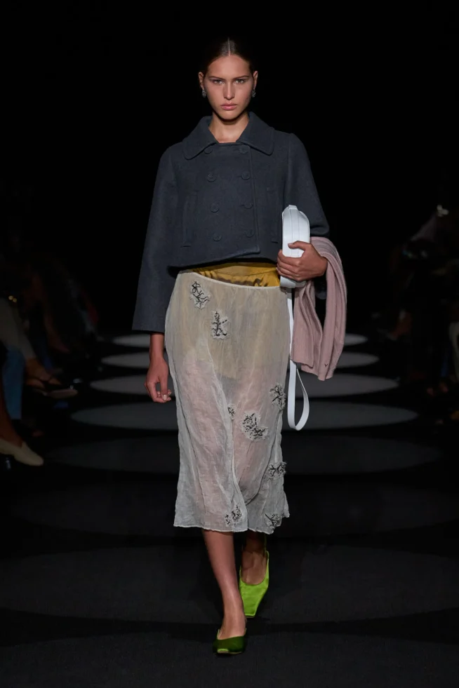 00001-altuzarra-spring-2024-ready-to-wear-credit-gorunway