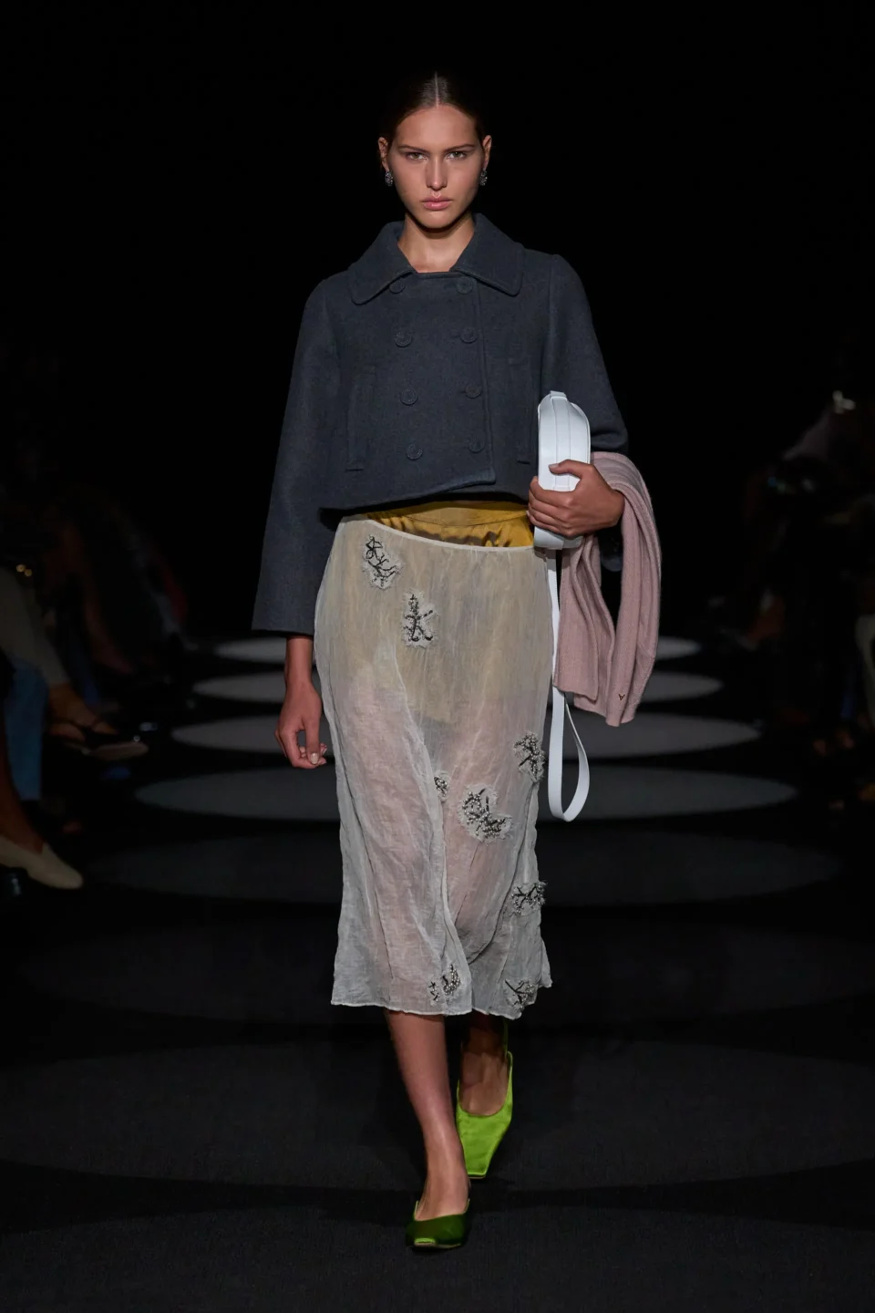 00001-altuzarra-spring-2024-ready-to-wear-credit-gorunway