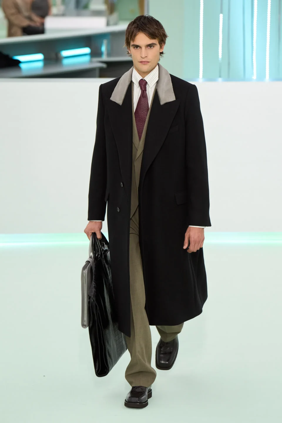 00002-boss-fall-2023-ready-to-wear-credit-gorunway