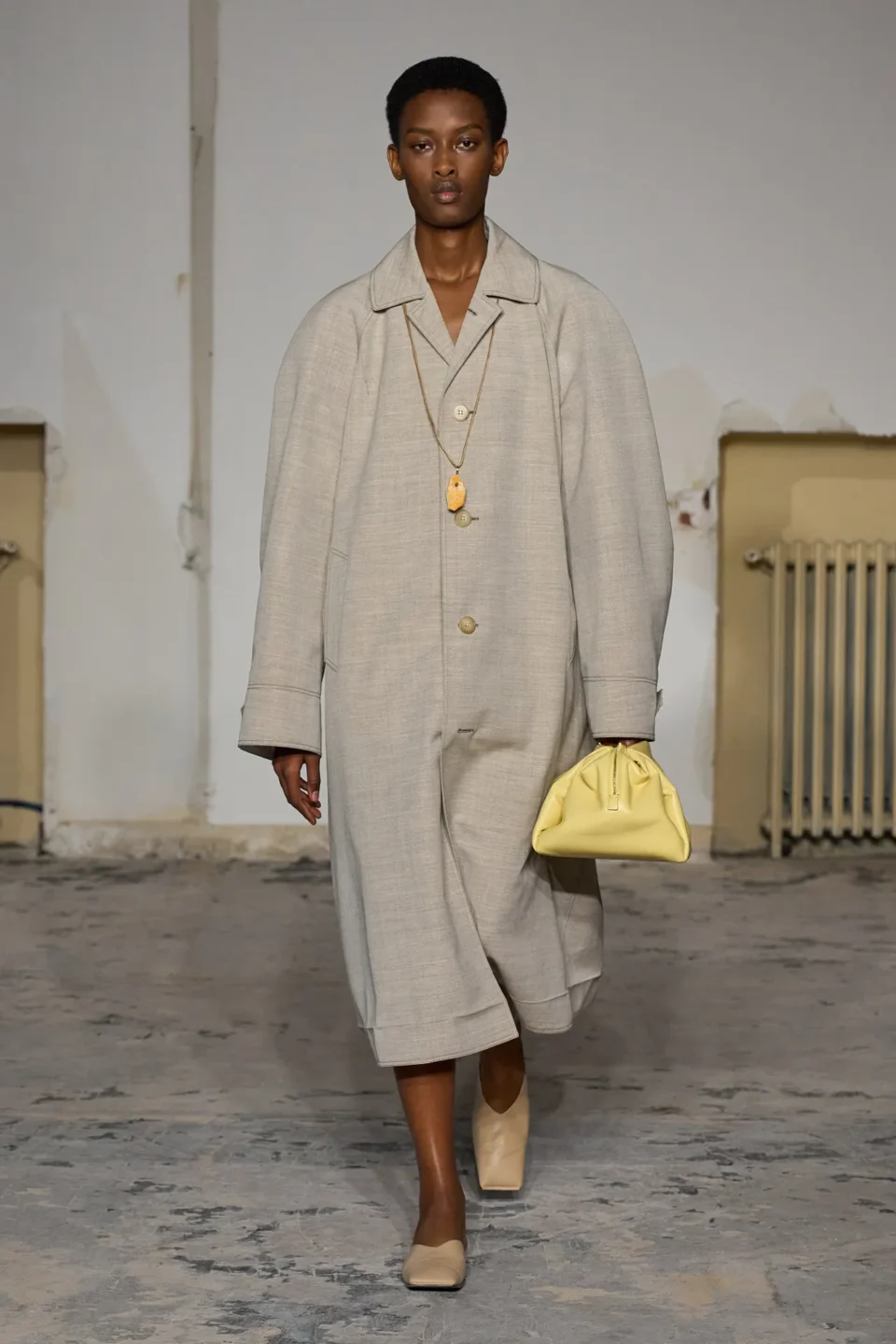 00003-carven-spring-2024-ready-to-wear-credit-gorunway