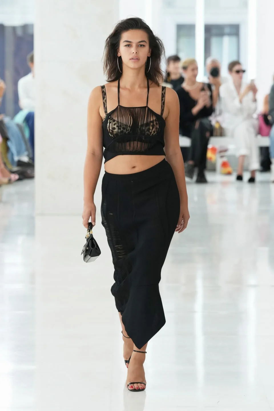 00003-karoline-vitto-spring-2024-ready-to-wear-credit-gorunway