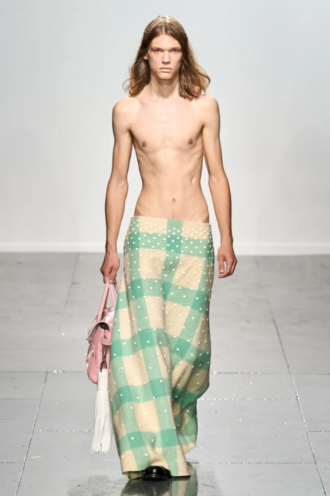 00003-stefan-cook-spring-2024-RTW-credit-gorunway