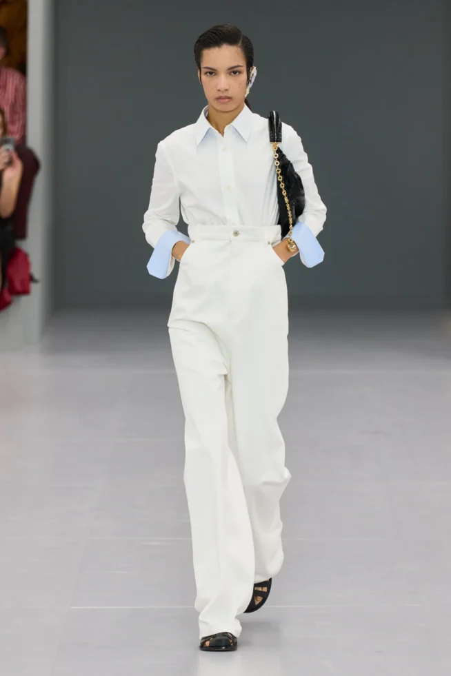 00003—loewe-spring-2024-ready-to-wear-credit-gorunway