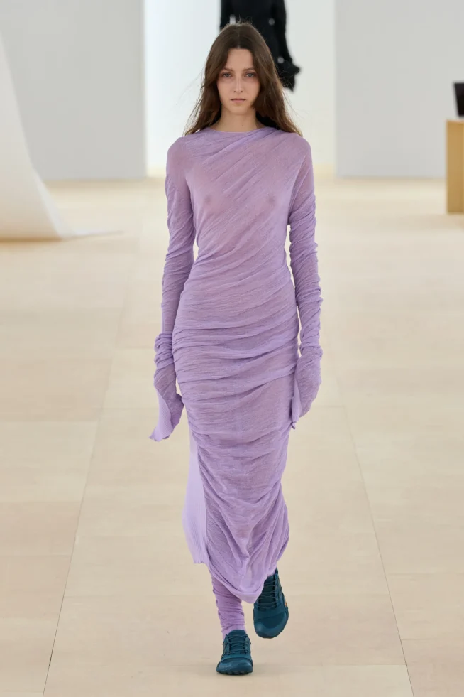 00004—issey—miyake-spring-2024-ready-to-wear-credit-gorunway